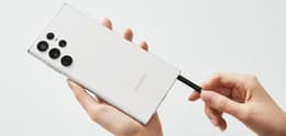 Galaxy S22 Ultra with S Pen