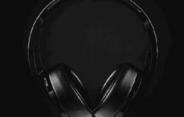 Which Type of Headphones Should I Buy?