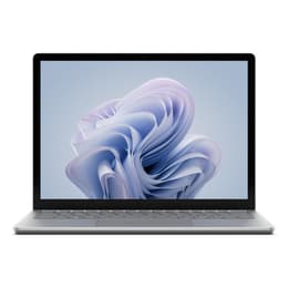 Microsoft Surface Laptop 13-inch (2017) - Core i7-7600U - 8 GB - SSD 256 GB