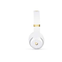 Beats Studio3 Noise cancelling Headphone Bluetooth with microphone - White