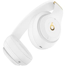 Beats Studio3 Wireless Noise cancelling Headphone Bluetooth with microphone - White