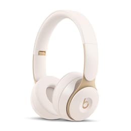 Beats Solo Pro Wireless Noise cancelling Headphone Bluetooth with microphone - Pink