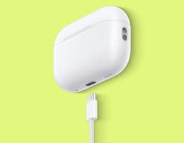 An image of an AirPods Pro 3 case charging.