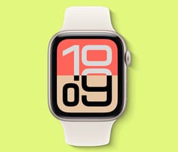 A flat view of the front of an Apple Watch SE 3 with a matching band.