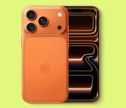 An iPhone 17 Pro Max in someone’s hand.
