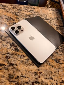 iPhone 15 Pro Max 256GB - White Titanium - Unlocked | Back Market