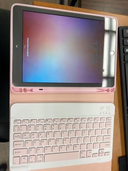 iPad 9.7-inches (2018) 6th gen 32 GB - Wi-Fi - Space Gray | Back