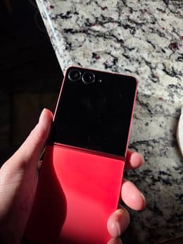 Galaxy Z Flip7 256GB - Red - Unlocked | Back Market