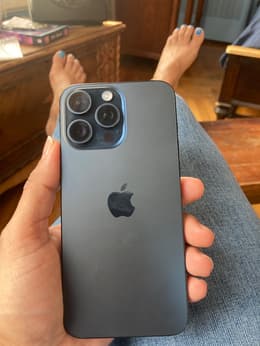 iPhone 15 Pro Max 256GB - Black Titanium - Unlocked | Back Market