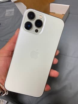 iPhone13 pro max 256GB ホワイト 容量89% Amazon | 【整備済み品】 Apple iPhone 13 Pro Max 256GB シルバー SIM