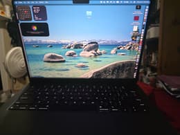 MacBook Pro (2024) 14-inch - Apple M4 10-core and 10-core GPU