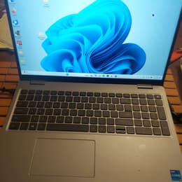 Dell Latitude 5520 15