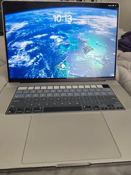 MacBook Pro (2021) 16-inch - Apple M1 Pro 10-core and 16-core GPU