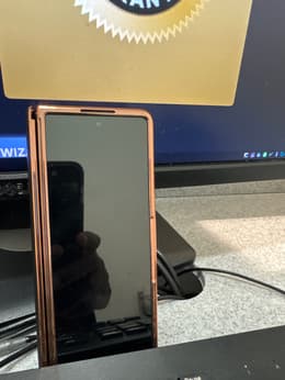Galaxy Z Fold4 512GB - Dark Red - Unlocked | Back Market