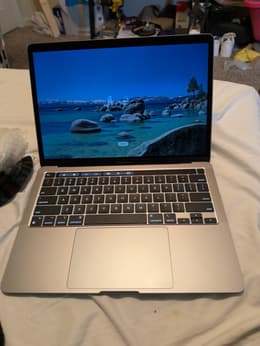 MacBook Pro (2020) 13-inch - Apple M1 8-core and 8-core GPU - 16GB