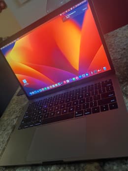 MacBook Pro Retina 15-inch (2017) - Core i7 - 16GB - SSD 512GB