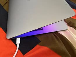 MacBook Pro Retina 15-inch (2018) - Core i7 - 16GB - SSD 512GB