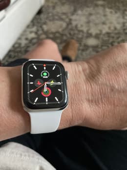 Apple Watch Series 6 (2020) GPS 44 mm - Aluminium Space Gray