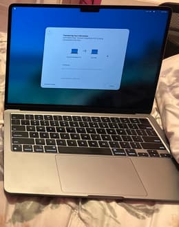 MacBook Air (M3 series) Refurbished | Back Market