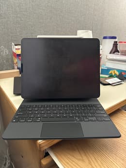 iPad Magic Keyboard (iPad not included) 12.9