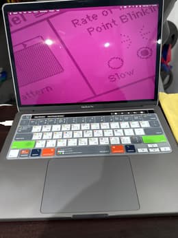 MacBook Pro (2020) 13-inch - Apple M1 8-core and 8-core GPU - 16GB