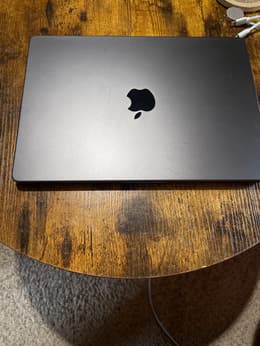 MacBook Pro (2023) 16-inch - Apple M3 Max 16-core and 40-core GPU