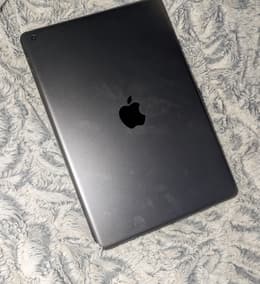 Apple iPad ブラック iPad 10.2-inches (2020) 8th gen 128 GB - Wi-Fi - Space Gray | Back