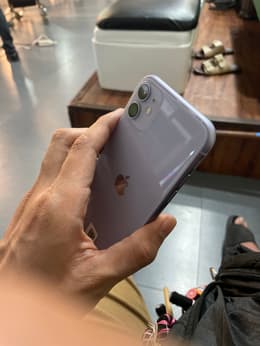 パープルのiPhone11 64GBストレージ Amazon.com: Apple iPhone 11, 64GB, Purple - Fully Unlocked