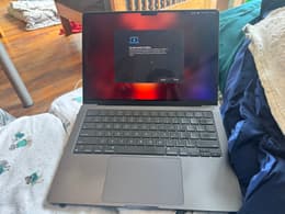 MacBook Pro (2023) 14-inch - Apple M3 Pro 11-core and 14-core GPU