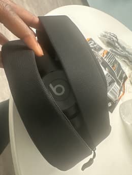 Beats Studio Pro ブラック　新品・未開封 Open Box) Beats Studio Pro Wireless Headphones - Black