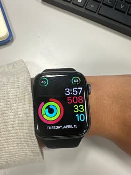 Apple Watch Series 4 (2018) GPS 44 mm - Aluminium Space Gray