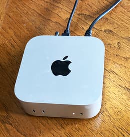 Mac mini (2024) Apple M4 4.4 GHz - 256 GB SSD - 16GB | Back Market
