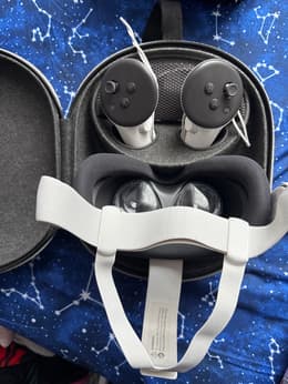 Meta Quest 3S 128GB VR headset | Back Market