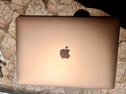 MacBook Air (2020) 13-inch - Apple M1 8-core and 8-core GPU - 16GB