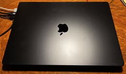 MacBook Pro (2023) 14-inch - Apple M3 Max 16-core and 40-core GPU