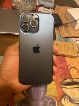 iPhone 15 Pro Max 256GB - Black Titanium - Unlocked | Back Market