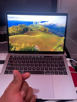 MacBook Pro Retina 13-inch (2018) - Core i5 - 16GB - SSD 512GB MacBook Pro Retina 13-inch (2018) - Core i5 - 16GB - SSD 512GB