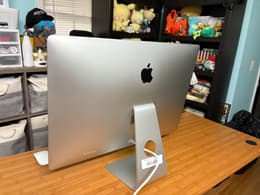 iMac 27-inch Retina (2020) Core i7 3.8GHz - 4 TB SSD - 32GB | Back
