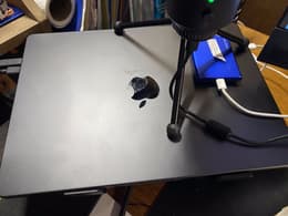 MacBook Pro (2023) 16-inch - Apple M3 Pro 12-core and 18-core GPU