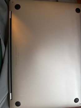 MacBook Pro (2020) 13-inch - Apple M1 8-core and 8-core GPU - 8GB