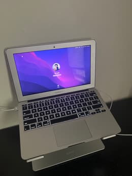 美品★Apple MacBook Air 11 Early2015★Adobe Apple® MacBook Air 11.6