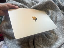MacBook Air (M3 series) Refurbished | Back Market