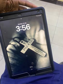 iPad 10.2-inches (2020) 8th gen 128 GB - Wi-Fi - Space Gray | Back