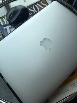 MacBook Air 13-inch (2017) - Core i5 - 8GB - SSD 128GB | Back Market